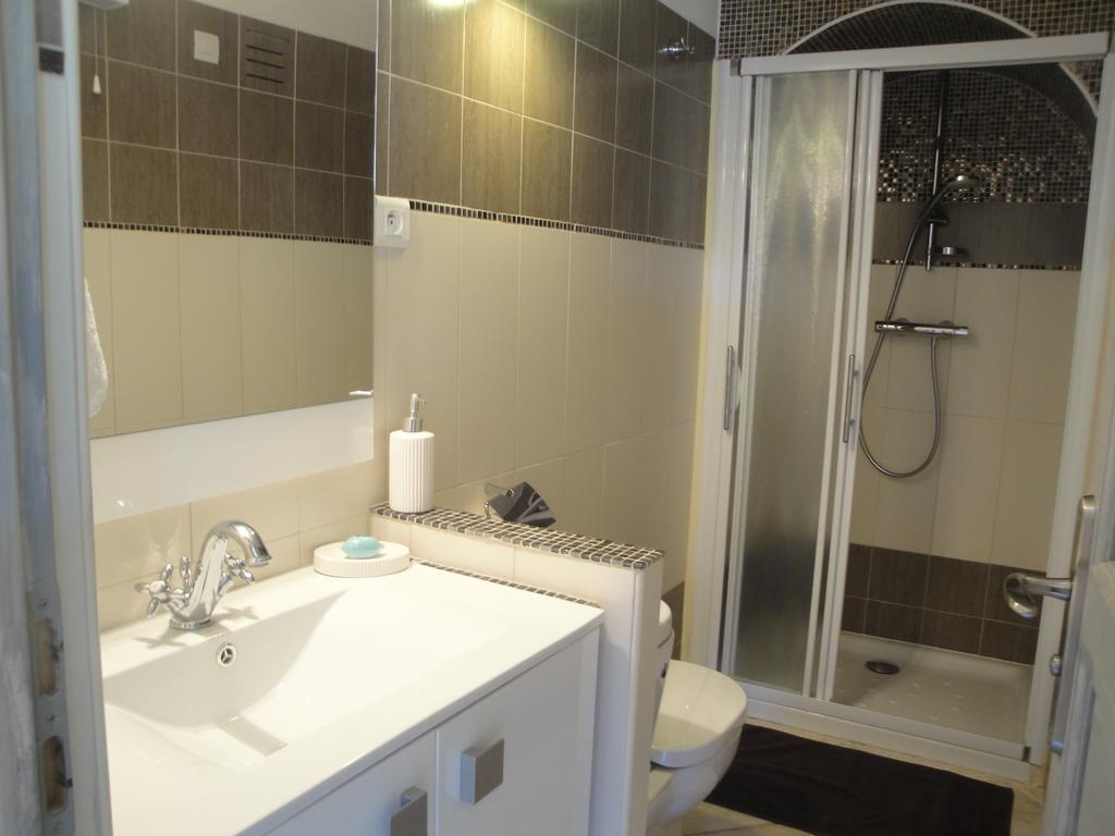 Les Citronniers D'Azur Villa Menton Room photo